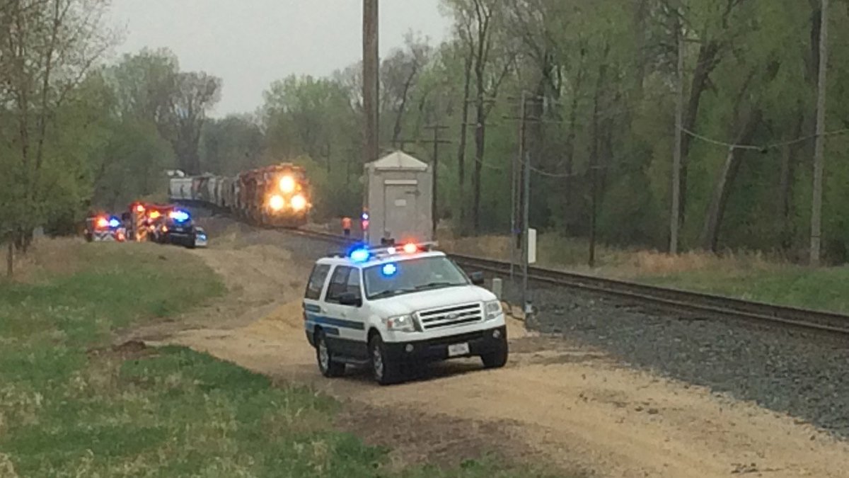 kare11's tweet image. Pedestrian struck by train in Brooklyn Center. kare11.tv/1Tj2TXL