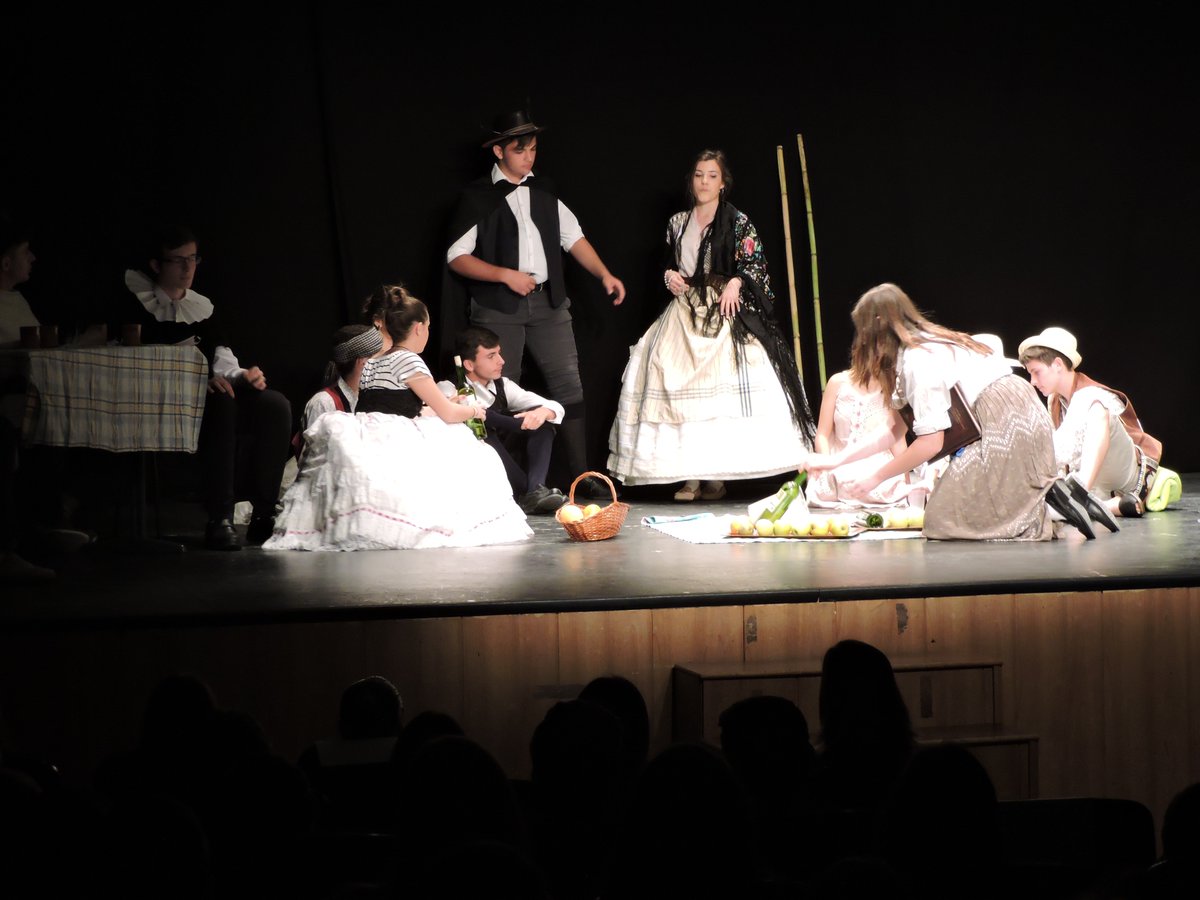 Nuestros alumnos han interpretado The Tavern en conmemoración por el 400 aniversario de la muerte de #Shakespeare