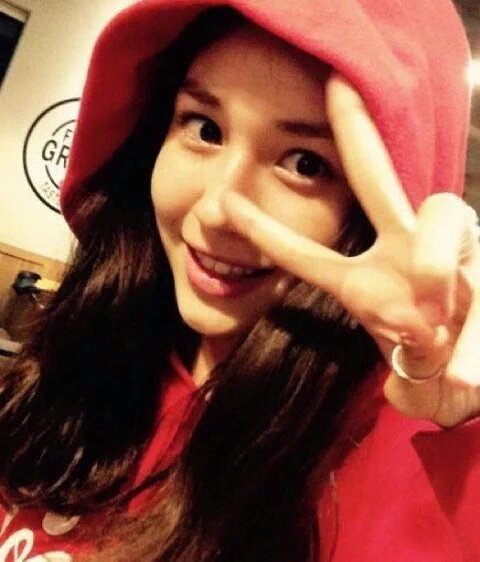nayeomin's tweet photo. "Dek Somi jumlah mata kamu ada berapa?" https://t.co/6dWhJKUrP4