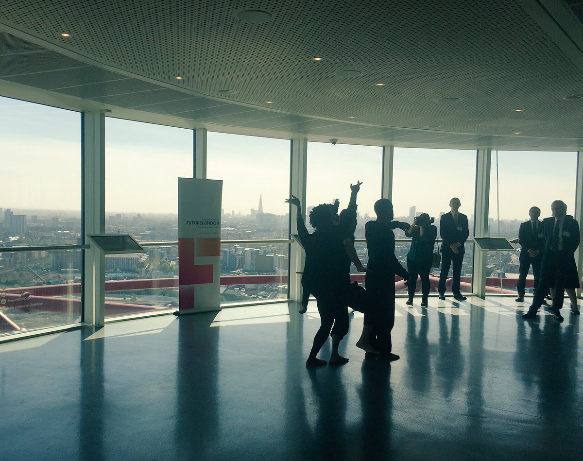 FdnFutureLondon's tweet photo. Wonderful views of @noordinarypark from @AMOrbit with HRH @BritishMonarchy, inspiring words for #eastLondon https://t.co/owcT9846Rn