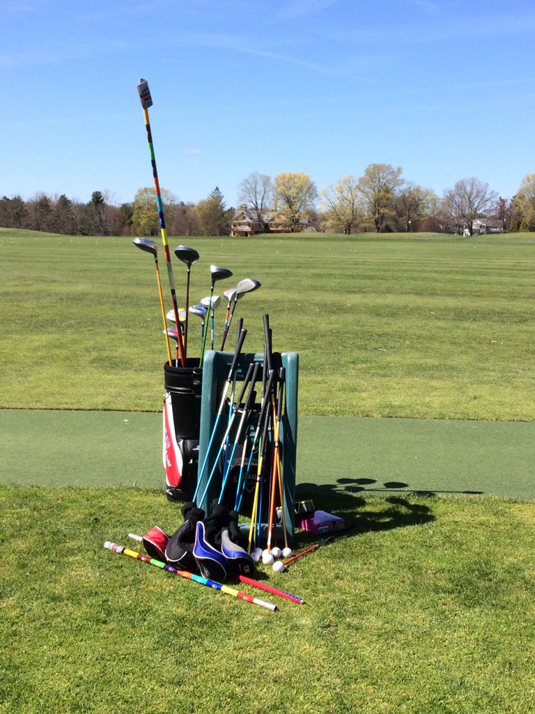 GirlsGolfErie's tweet photo. A joy to work with 8yr old Emma @USKidsGolfFDN -Fabulous instruction on correct club fitting #iamuskids https://t.co/rmUN4Zj5sF