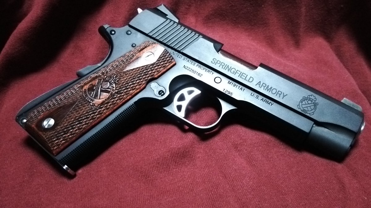 ゆいまる No Twitter Springfield Armory Commander Custom メーカー不明のハイキャパ4 3用スライドをシングルフレームに乗せてコマンダーに 詳細はリプ欄 愛銃晒すとサバゲーマーがフォローやrtをしてくれるらしい ゆいまる No Twitter Springfield Armory Commander Custom メーカー不明のハイキャパ4 3用スライドをシングルフレームに乗せてコマンダーに 詳細はリプ欄 愛銃晒すとサバゲーマーがフォローやrtをしてくれるらしい