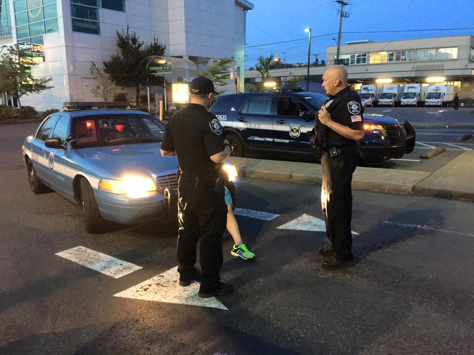 @theschlem Recovered the bike last night with the help of <a href="/SeattlePD/">Seattle Police Department</a>. Success!