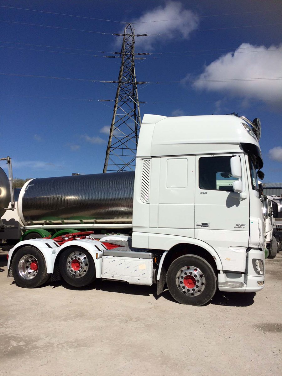 Work in progress... Pickup Freight's new XF <a href="/lukeyp777/">Pickup Freight</a> <a href="/DAFTrucksUK/">DAF Trucks UK 🇬🇧</a>