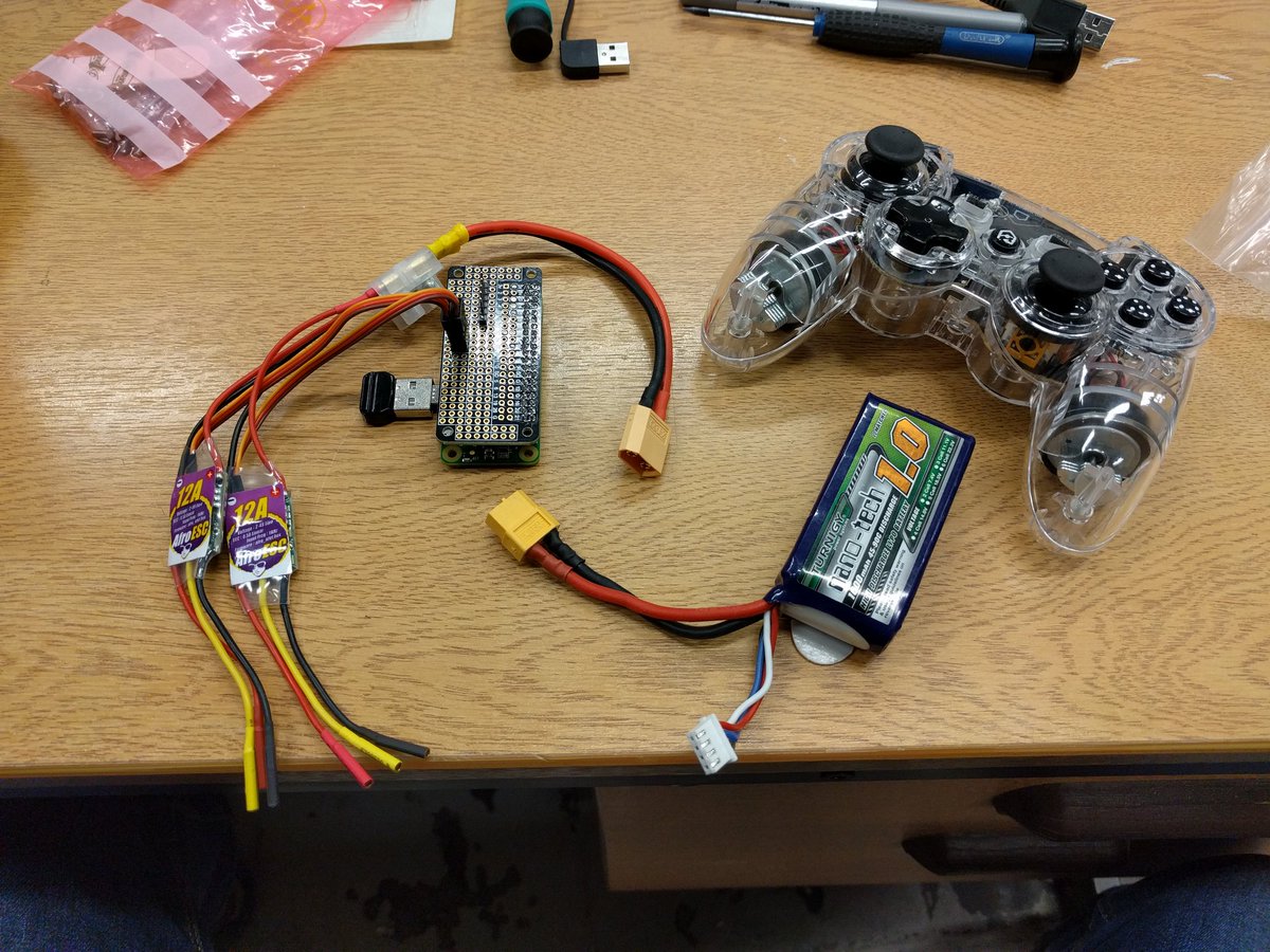 pinski1_'s tweet image. The start of a PiNoon bot! With thanks to @CannonFodder for a free #ProtoZero