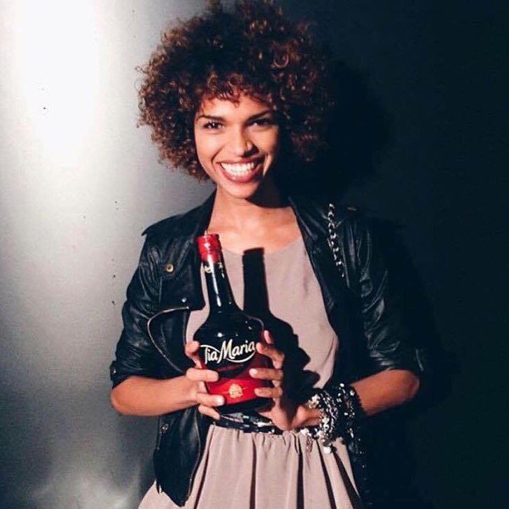 Kick off your #Wednesday night in style &amp; treat yourself to a delicious #TiaMaria cocktail tonight! #InTiaWeTrust