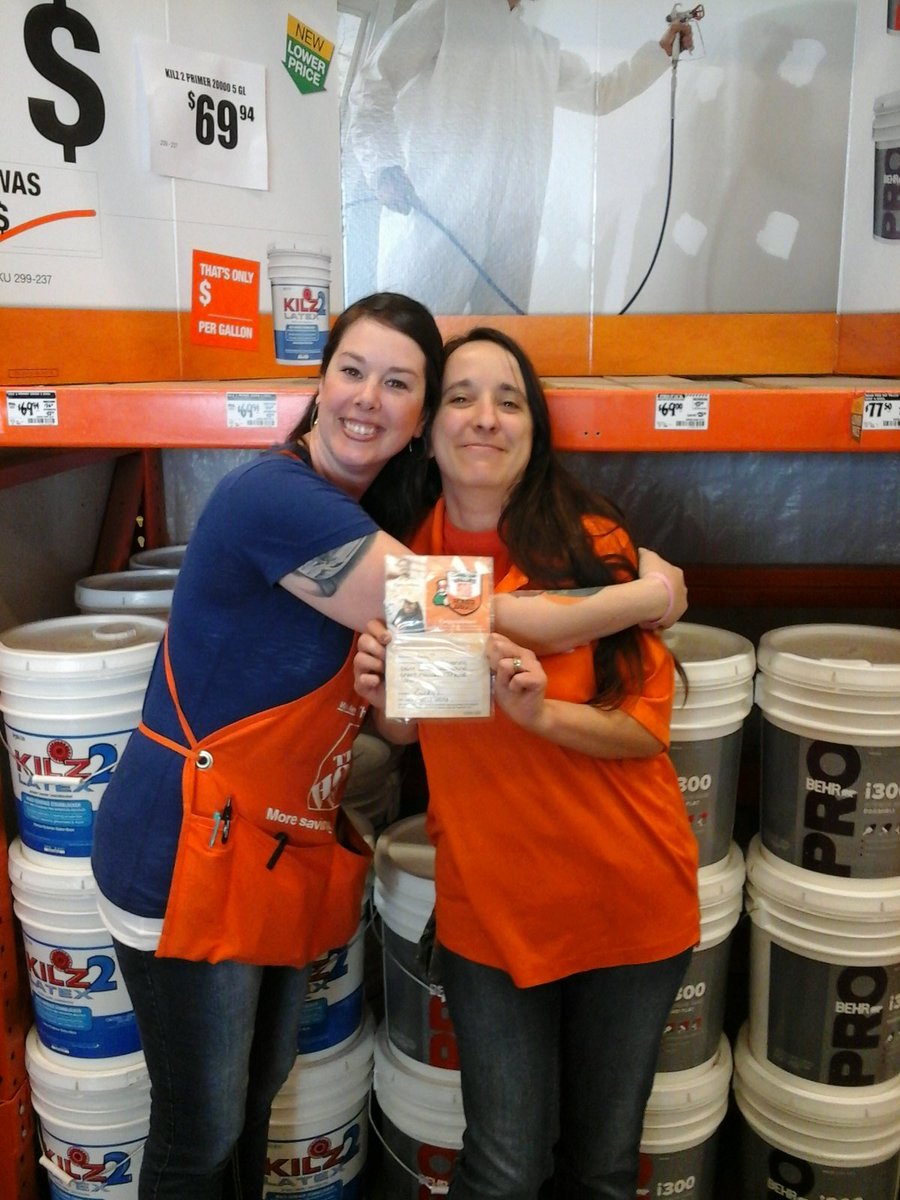 Congratulations Amy on your Homer Award from 2024 FES Becky! #partnership #thisiswhatwedo  <a href="/met2024/">MET store # 2024</a> <a href="/AmyMETMidwest/">Amy Santin</a>
