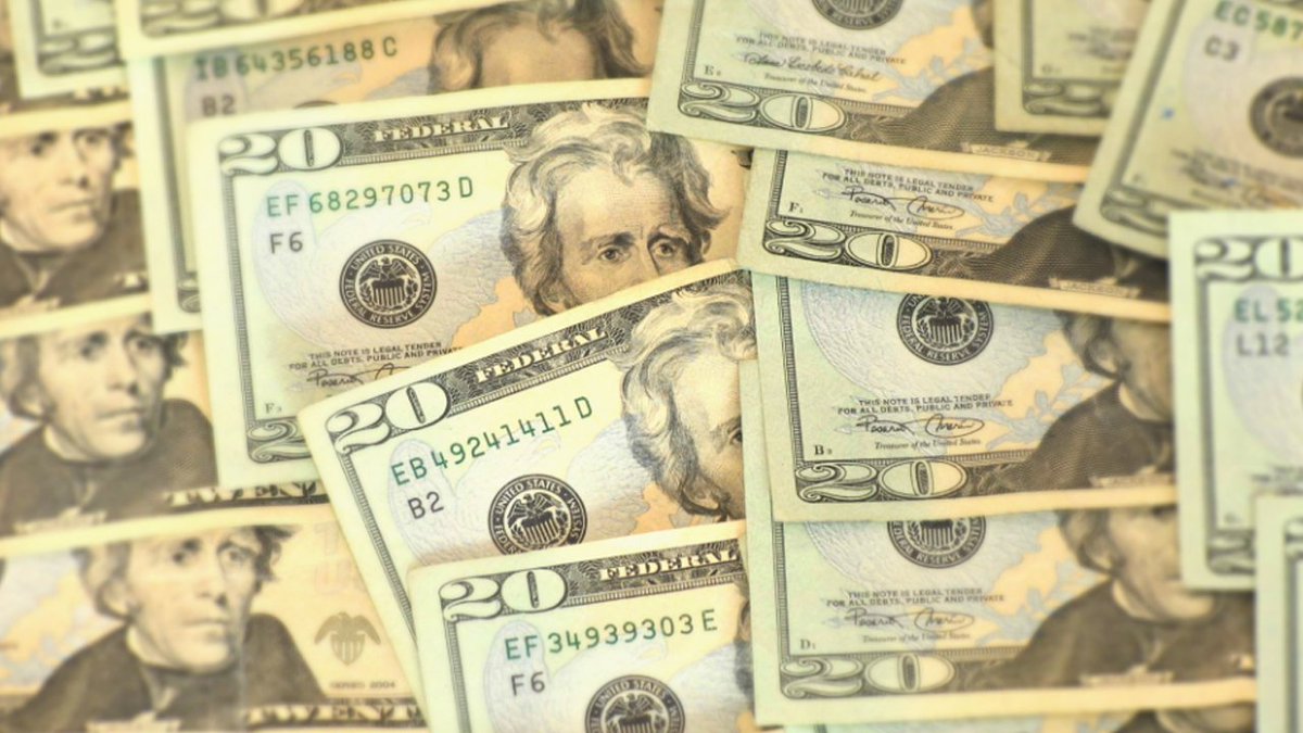 #BREAKING Harriet Tubman to replace Andrew Jackson on $20 bill; Hamilton to remain on $10 bit.ly/1Vk3yeS?utm_me… https://t.co/5eUglcNlYr