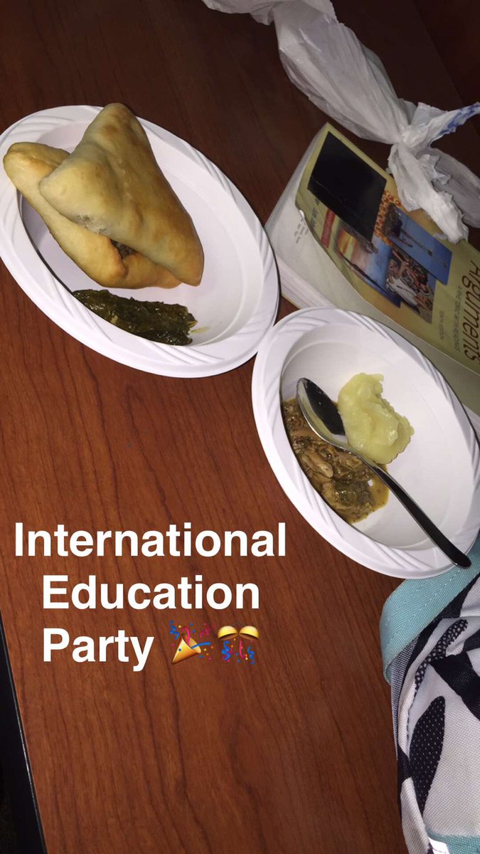 MsShaquiraW's tweet photo. Liberian & Arabic food 😋 What's on your plate? #educ120 https://t.co/NFVRe2R8Lk