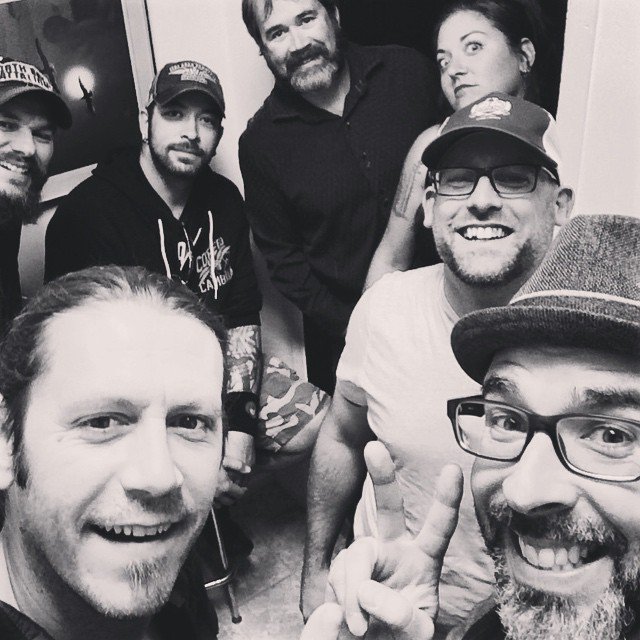 enbrefmusique's tweet photo. EN BREF prend la route demain pour aller jouer au congrès de l'AGÉFO demain à Toronto. #agefo #ONfr #afo https://t.co/ahjrdqTMxX