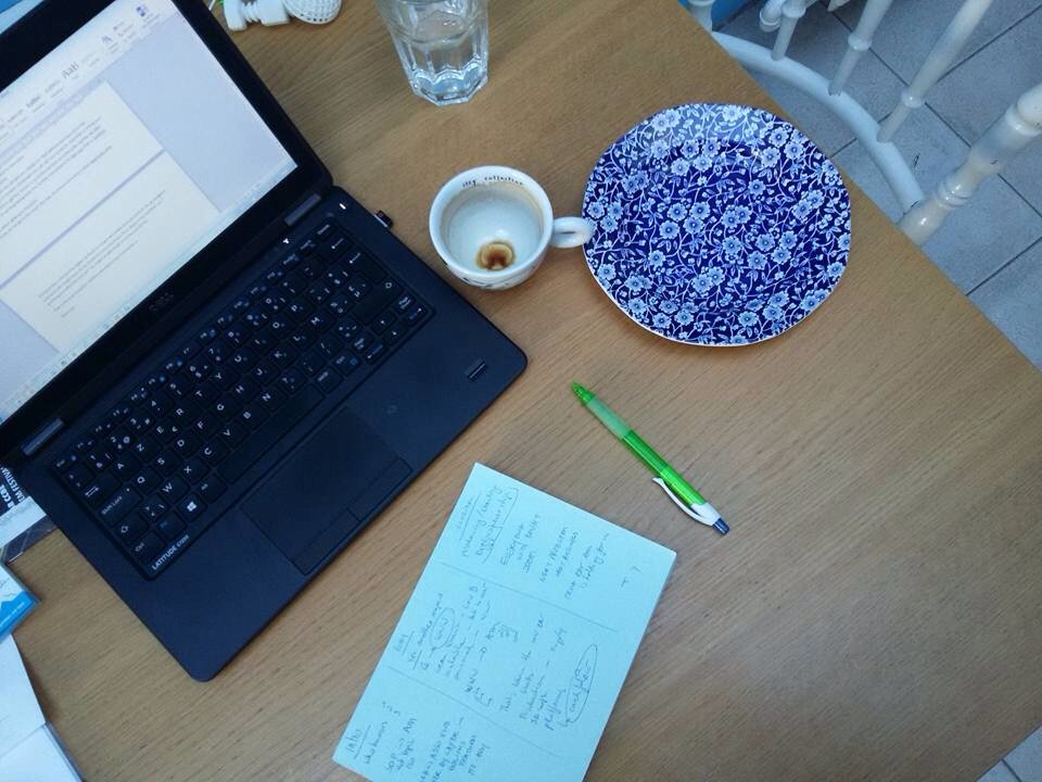 Toastmasters Antwerpen (@tmantwerp) on Twitter photo This is how @AndriesReymer preps his speech for tomorrow's meeting! Also speaking: <a href="/HayatHamici/">Hayat Hamici</a> and <a href="/lamazone/">Sofie Verhalle</a>. This is how @AndriesReymer preps his speech for tomorrow's meeting! Also speaking: <a href="/HayatHamici/">Hayat Hamici</a> and <a href="/lamazone/">Sofie Verhalle</a>.