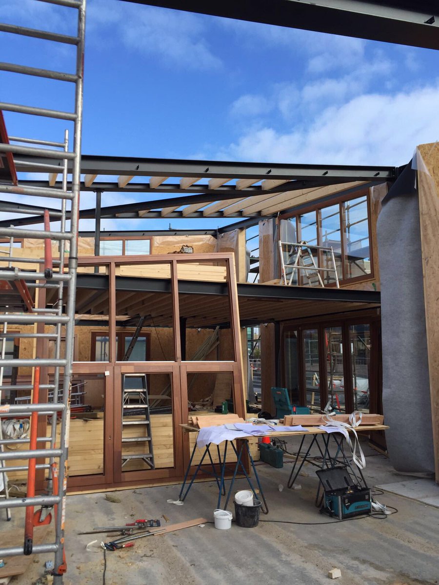 BroerenDas's tweet image. Wanden en kozijnen plaatsen mbt #nieuwbouw #restaurant #Libelle te #Heerhugowaard broerendasbouwbedrijf.nl