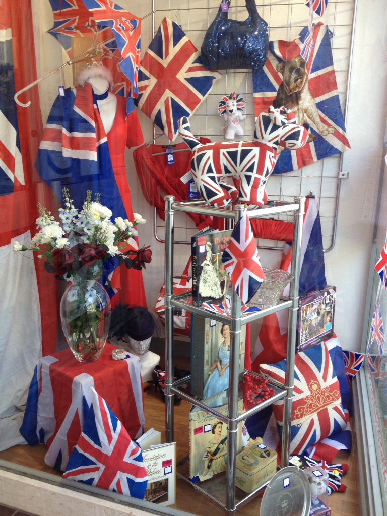 CRUK Redruth Shop (@crukredruth) on Twitter photo 