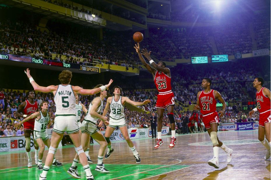 NBAHistory's tweet photo. @BillWalton on #MJ63 "History was made, and the future determined. MJ goes for 63, he was better than we thought." https://t.co/BnvlOLY9RU