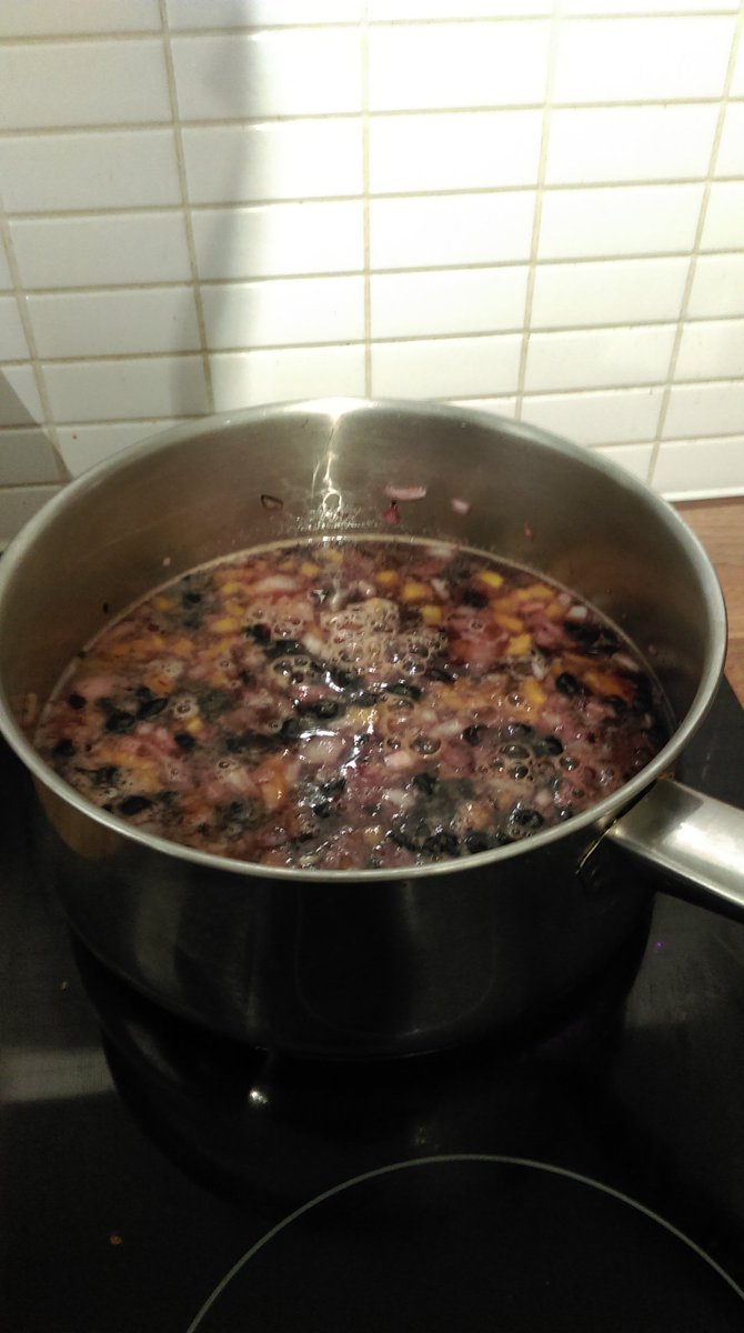 BigManPours's tweet image. #Procrastination is cooking chutney... Blueberry and Yellow pepper... #BartenderProblems #FinalYearProblems