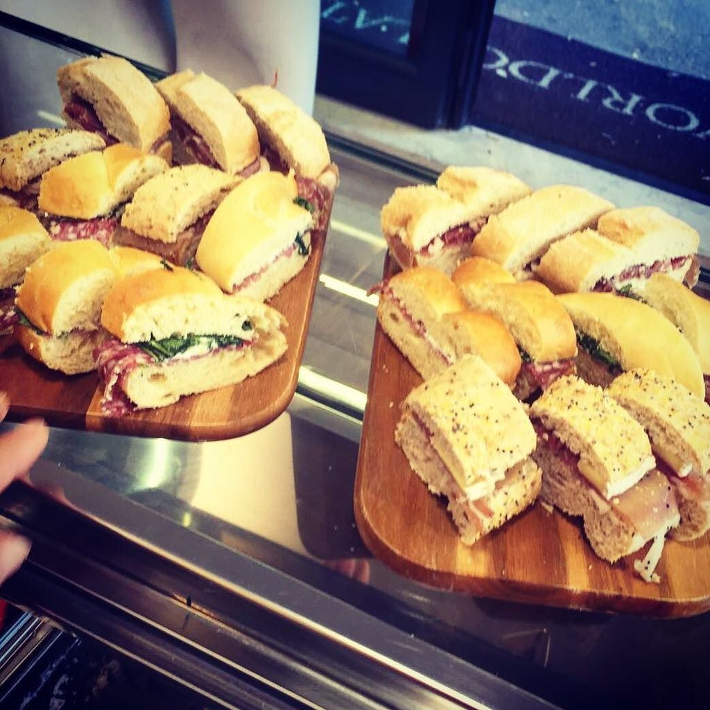 WorldGelatoRoma's tweet photo. #aperitivo da WorldGelatoRoma #villaborghese #parioli https://t.co/OZHlCnC6TH