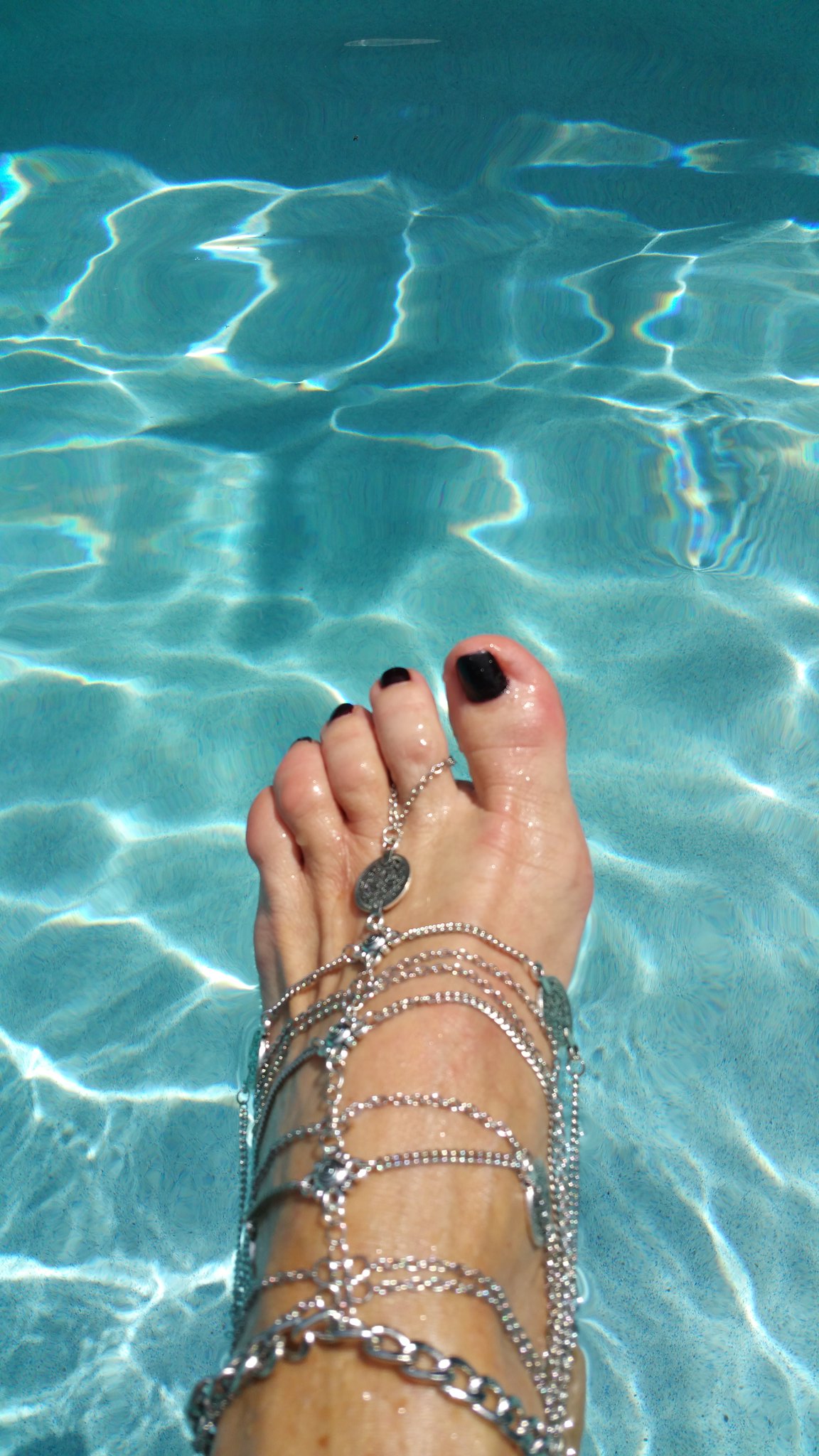 TW Pornstars - 3 pic. Rita Daniels. Twitter. New #foot #Jewlery for the  beach. 6:45 PM - 20 Apr 2016