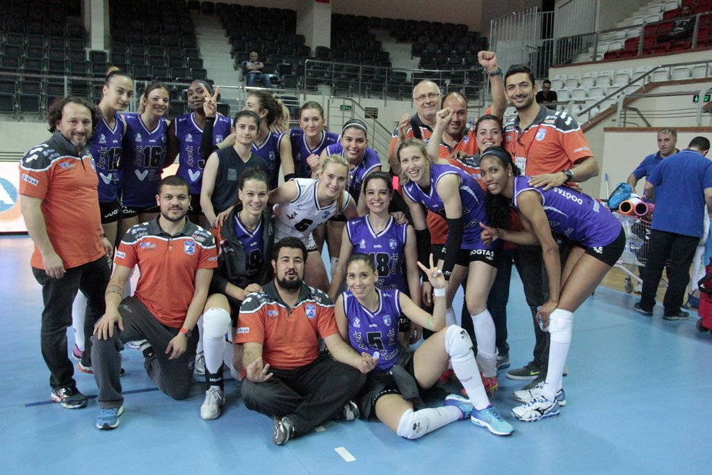 Boğazın Sultanları İzmir'de tarih yazıyor... Avrupa'ya sadece 1 puan kaldı