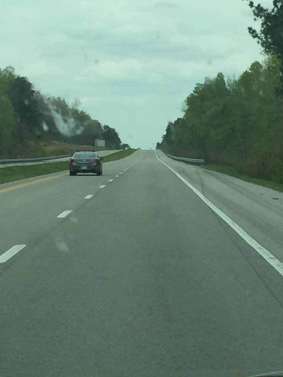 Bryanwomack3's tweet photo. My #escort to #BeatEvansville #70mph @WKUBaseball #imnotpassing https://t.co/EQH6AdM6Ji