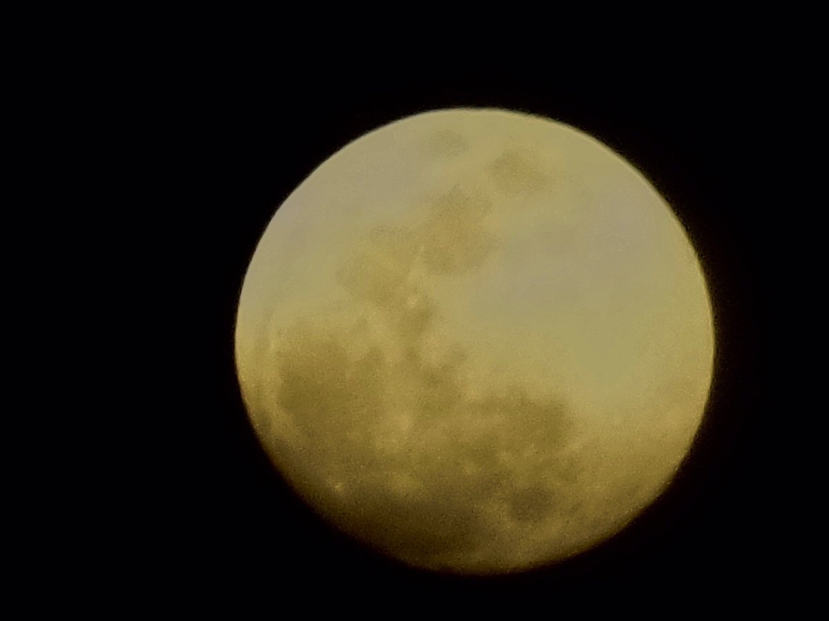 jessjewlry's tweet photo. @gibraltar_hour @InfoGibraltar #VisitGibraltar #PromoteGibraltar #Gibraltar #fullmoon https://t.co/EZG4vY7oJQ