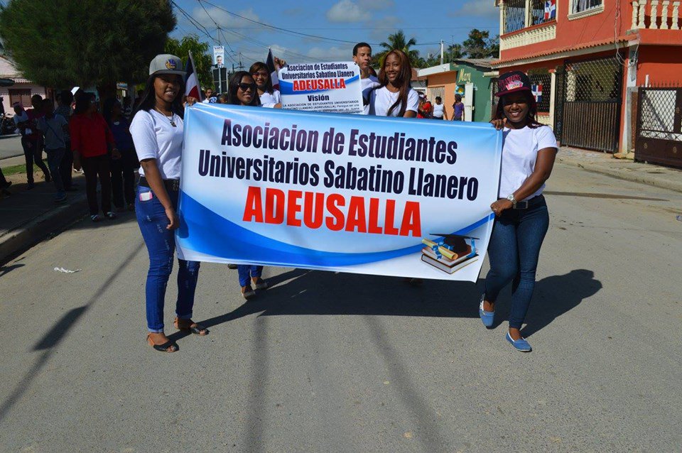 adeusalla's tweet photo. @CarolinaMejiaG Hay que tener FE que todo llega .Los estudiantes universitarios Llaneros necesitan un autobús. https://t.co/qUVDrx4ZXi