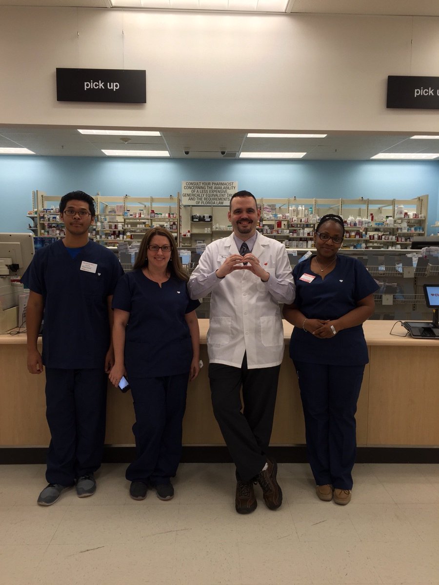 PharmDSkillz's tweet photo. It was smooth sailing on Day 1 at CVS 16973!  Full ❤s, can't lose! @abcaskey_tony @Tutsue @amysstanleyrx @Skimdit https://t.co/wlAHJxGkgI