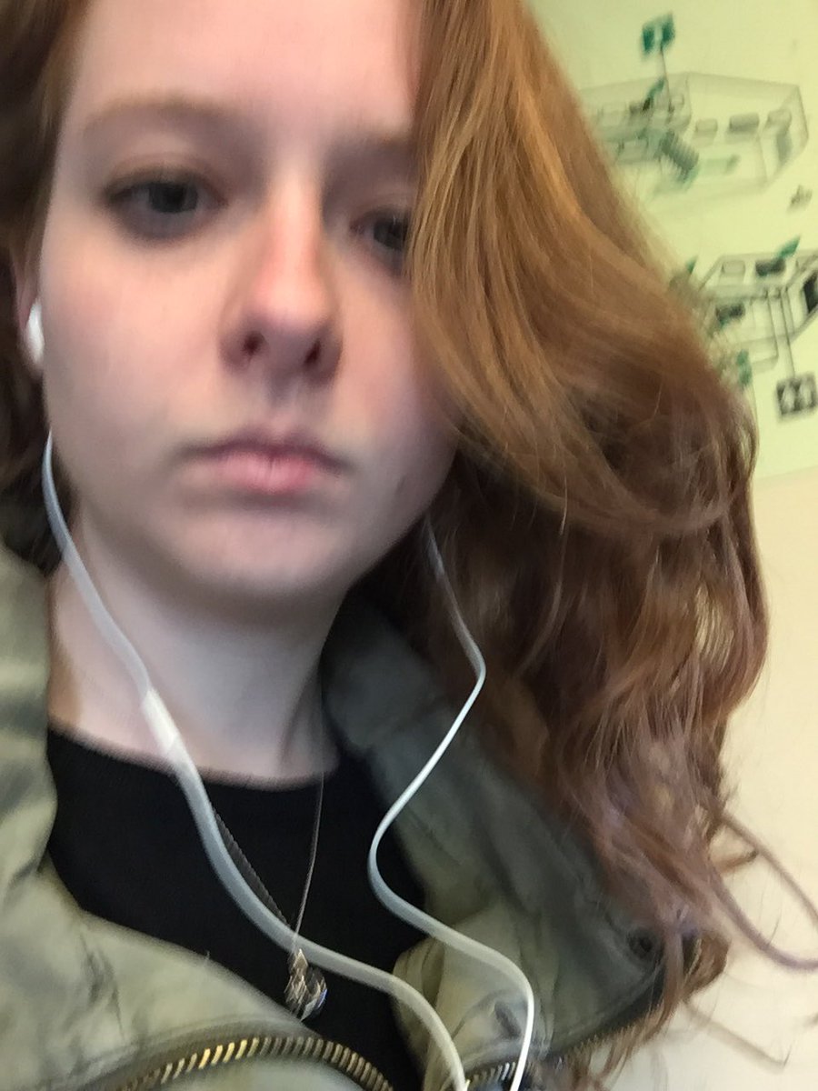 JessSleuth's tweet photo. I'm like an 80 year old with this phone. Newest from the accidental selfie collection: https://t.co/0Ag5vnthwn