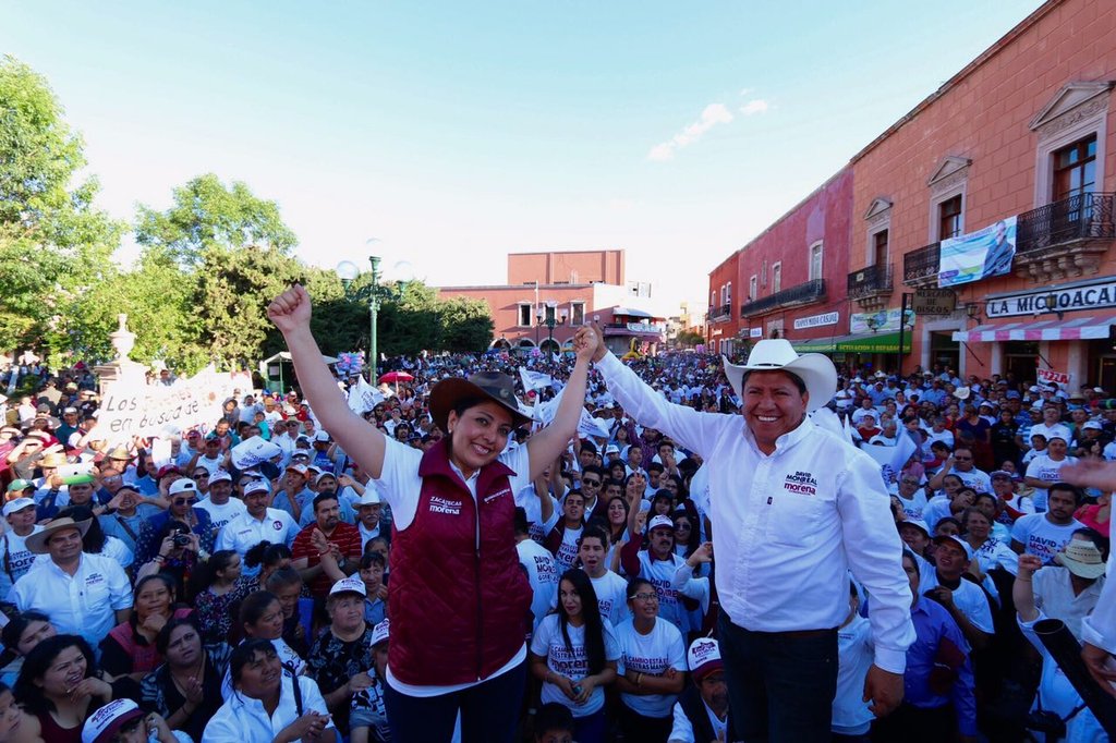 DavidMonrealA's tweet photo. Regresamos fortalecidos. A nosotros nos une el amor por #Zacatecas y por nuestras familias. #Fresnillo ya decidió. https://t.co/idHwIKGQny