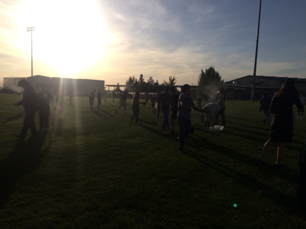 _msgalan's tweet photo. April FFA Meeting:  Zombies vs Humans https://t.co/nZkZpZWVSZ