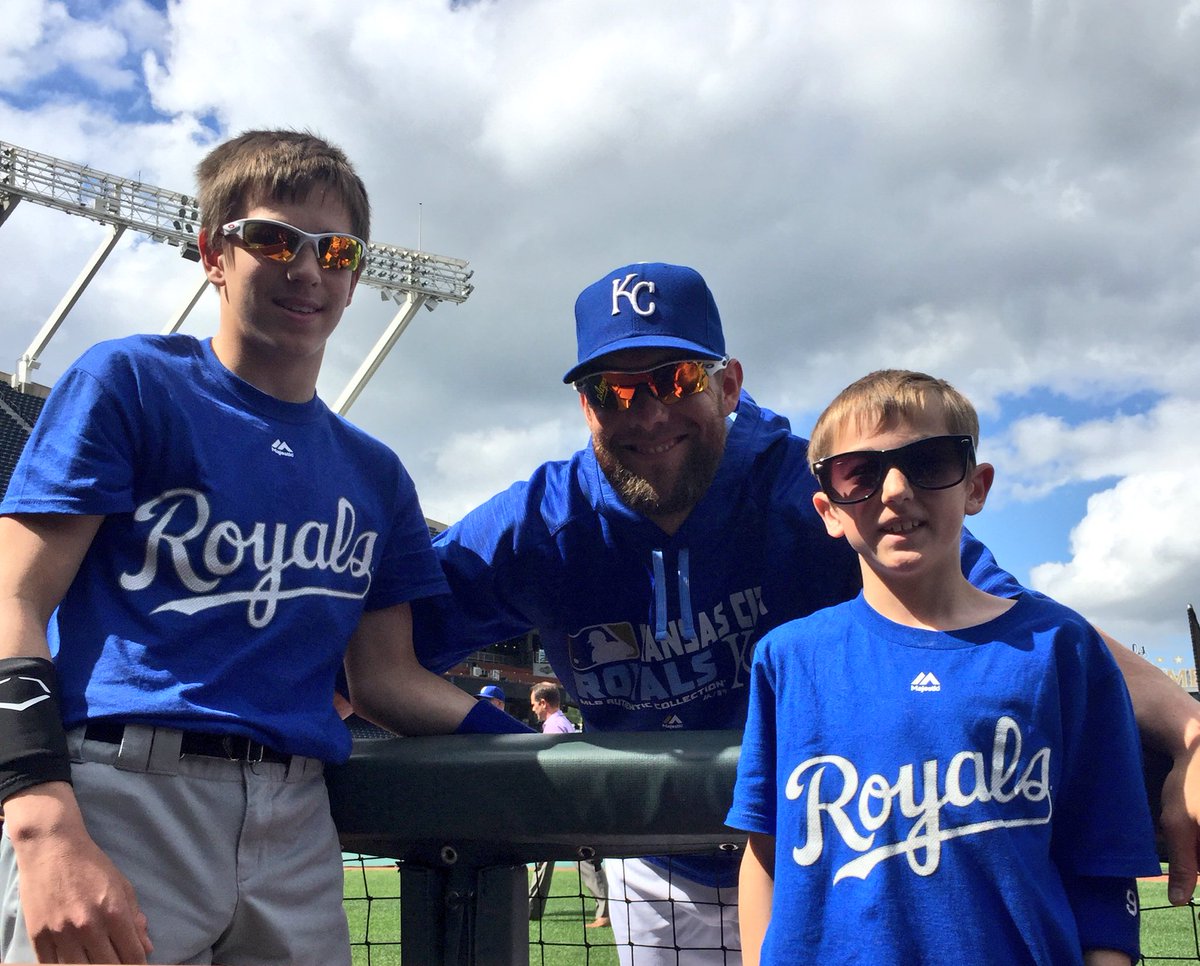 Royals's tweet photo. Honored to welcome Dream Factory guest Ty and his brother Jake to #TheK today! #ForeverRoyal https://t.co/e3x9KvWcVB