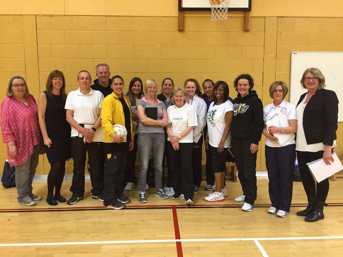 AO Manchester Thunder Netball tweet media