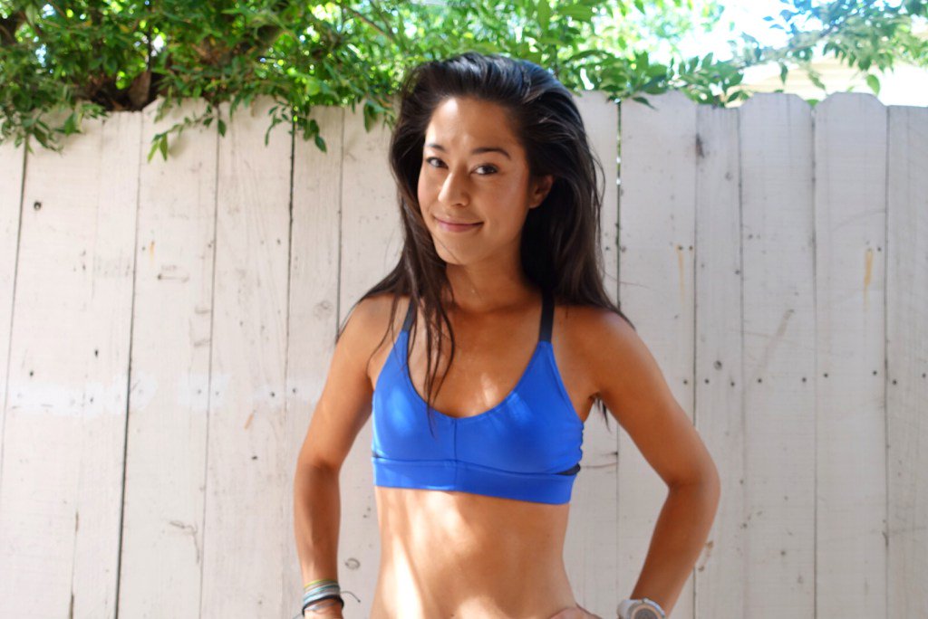 milelong_legs on X: REVIEW: Oiselle Hi Line Bra the #StraightScoop    / X