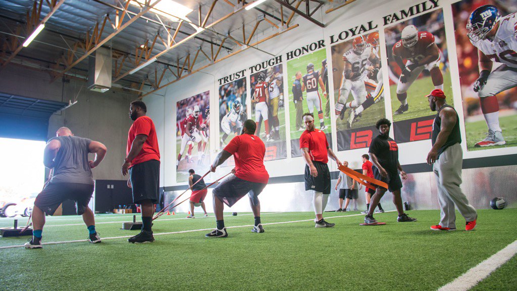 5 Myths of OL development - lbolineperformance.com/5-myths-of-ol-… #OLPBuiltToDominate™