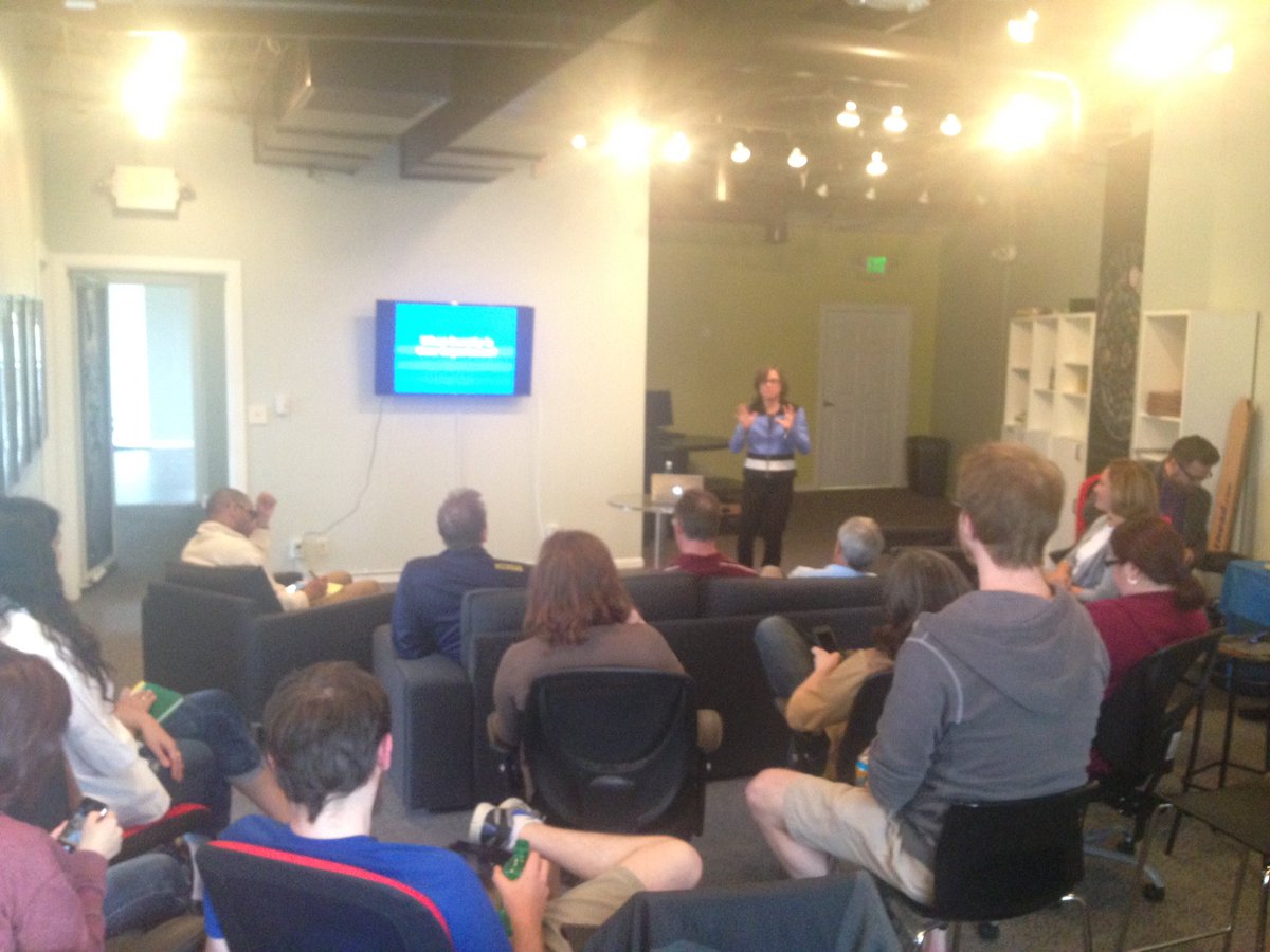 HumanElementA2's tweet photo. Awesome turnout for our first eCommerce Ann Arbor #meetup w/ @a2annie from Keystone Media. #uxecommerce https://t.co/4Z8IVaMago
