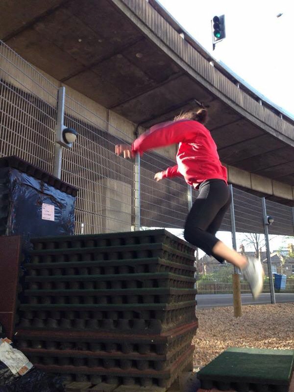 Mollytheclimber's tweet photo. As it was such a beautiful day in London we decided to use the streets as our gym! #UrbanTraining #learningtojump ππ https://t.co/PzrDmOXxRX