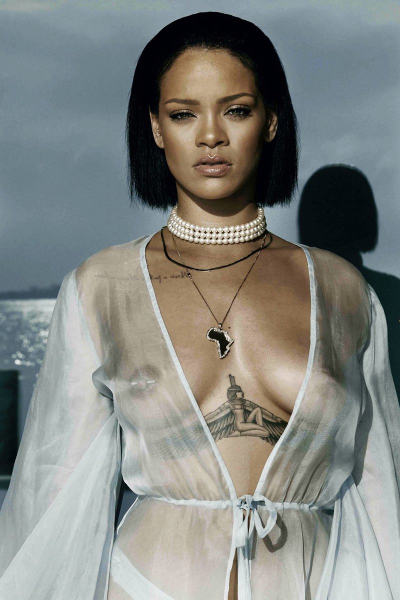 Lissanadia's tweet photo. Rihanna's sexy af! #neededmemusicvideo https://t.co/HNmMjacQ0j