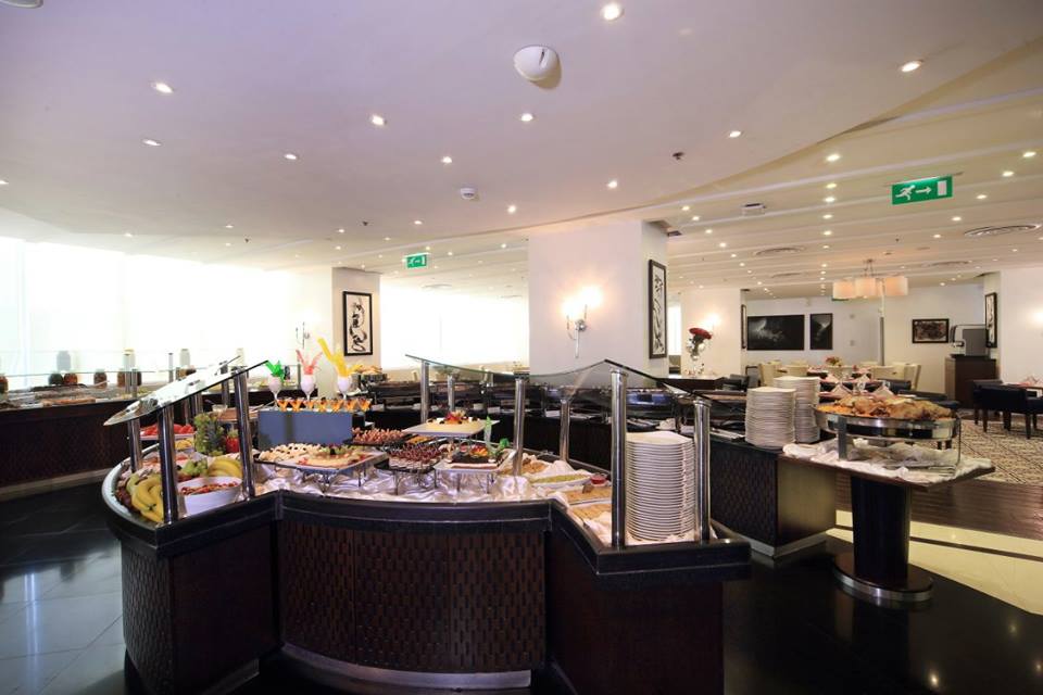 ArtistVision's tweet photo. من اعمالنا في فندق NOVOTEL ALANOUD https://t.co/xJGLolFHeh