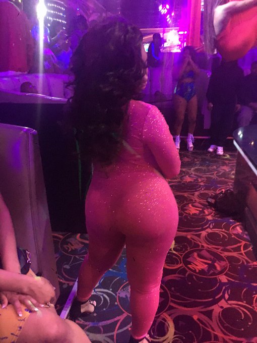 😍😘😜💪🏽 file:///var/mobile/Library/SMS/Attachments/44/04/5318BDEA-3529-4666-AEDC-C075762A4679/IMG_8240<a href="/tag/collegecraze2wild"class="tags"><span>#collegecraze2wild</span></a>