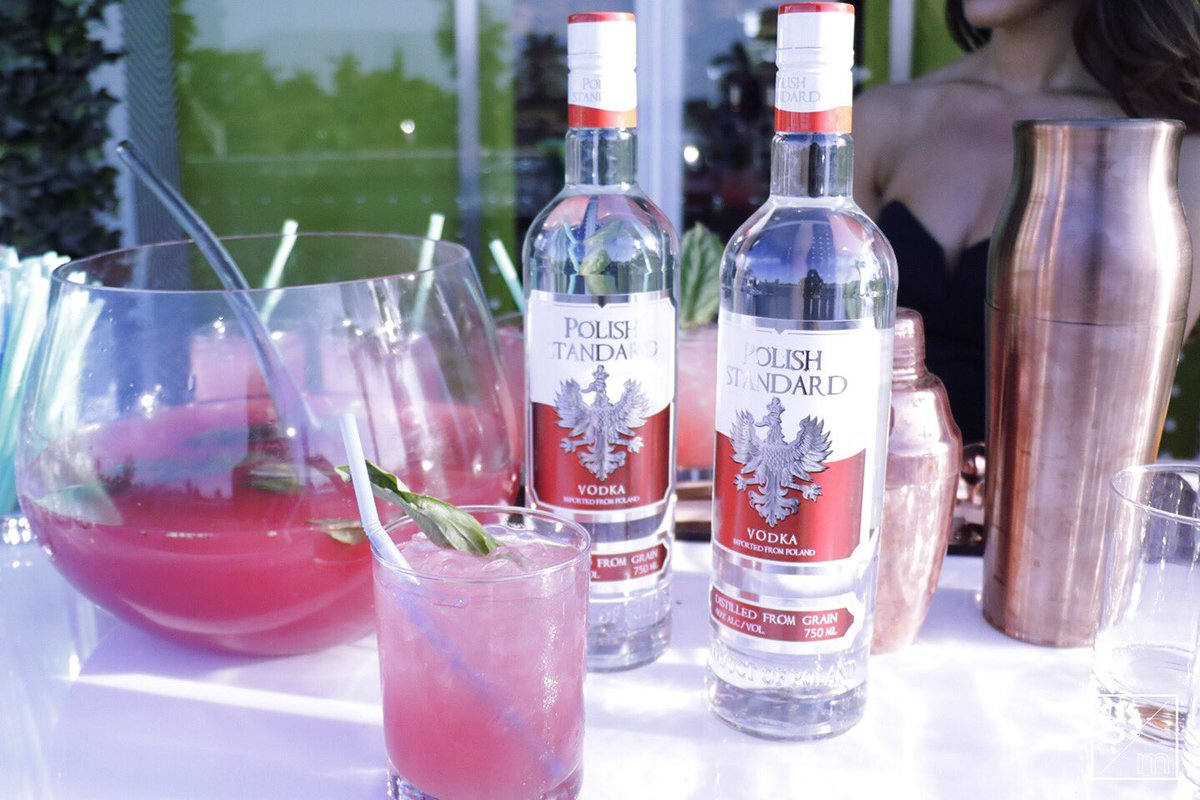PolishStandard's tweet photo. Our "bowl" for the day. 

#420 #PolishStandard #vodka #bowl #party https://t.co/kVXzjW0L4o