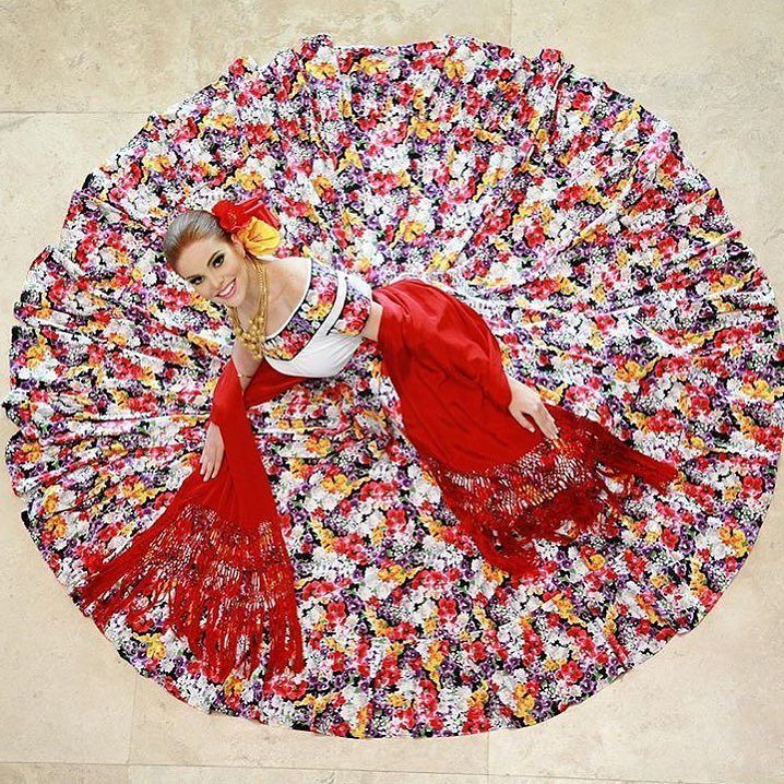 TabTuristico's tweet photo. ¡Tabasco está de Fiesta! Feria Tabasco 2016, del 28 de abril al 8 de Mayo ¿Cuál es tu embajadora Favorita?  #Tabasc… https://t.co/aP2ivh6Qc4