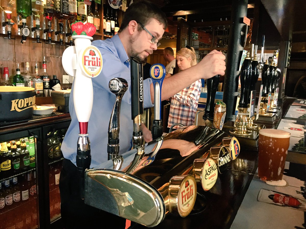 FruliUK's tweet image. Who wants a new Fruli tap handle as shown here @themarketporter in @boroughmarket #londonbridge ?