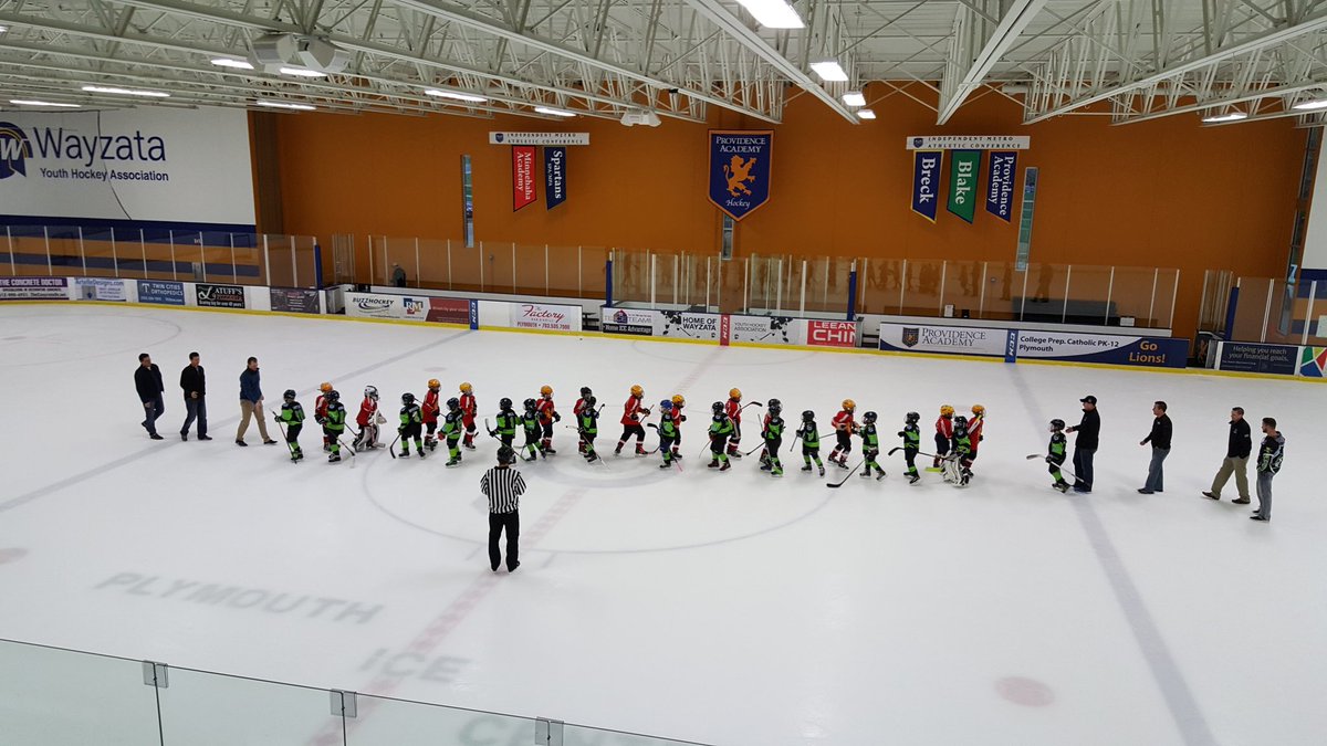 08MustangsGreen's tweet photo. Another great win for the boys over a good Wayzata team #08MustangsGreen https://t.co/oGDJvLX6LY