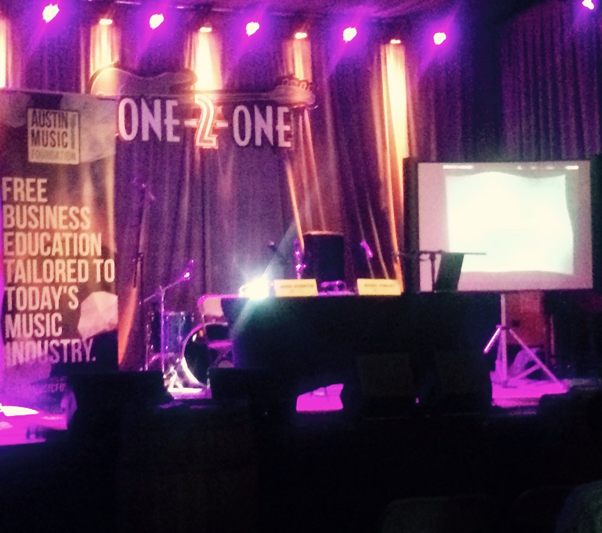 lancelanereview's tweet photo. Big thanks to @ONE2ONEBAR and @austinmusic for the informative publishing panel. Excellent insight 🙌 https://t.co/1eP0L8DvkH