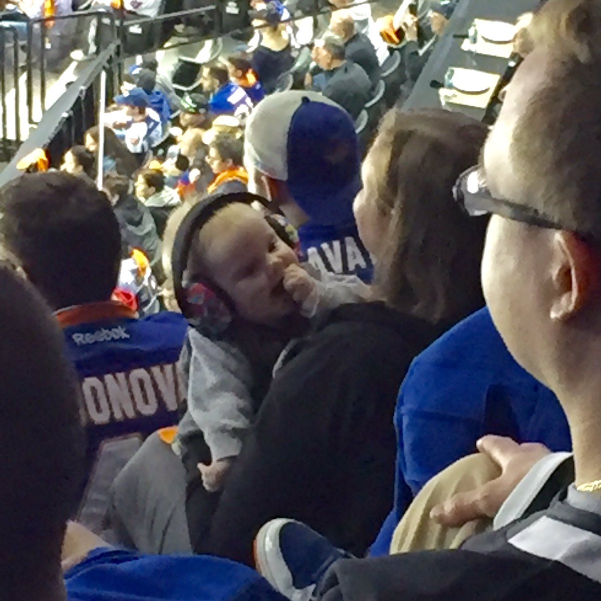 SlopeParents's tweet image. When you have tickets to the game but gotta take care of the kid #protectiveparent #parenting #parkslope #islanders