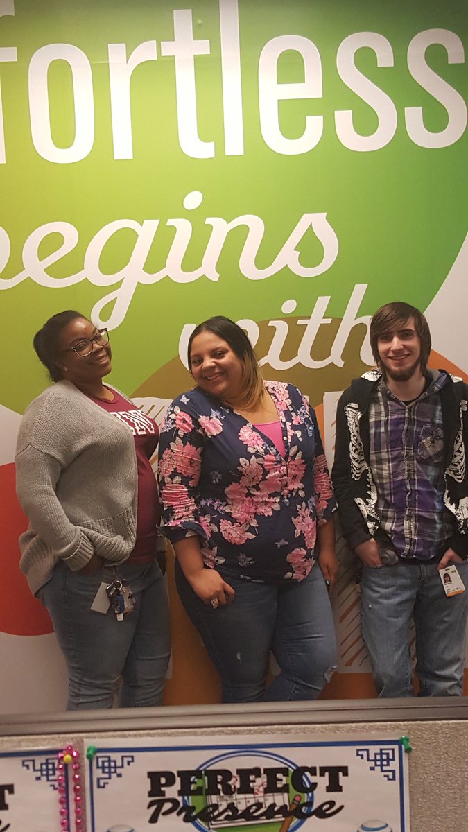 Gordon_team's tweet photo. #LifeAtATT #FunAtWork #TeamGordon #Awesomeness These guys provided an excellent customer experience on their calls. https://t.co/fgTk392PIS