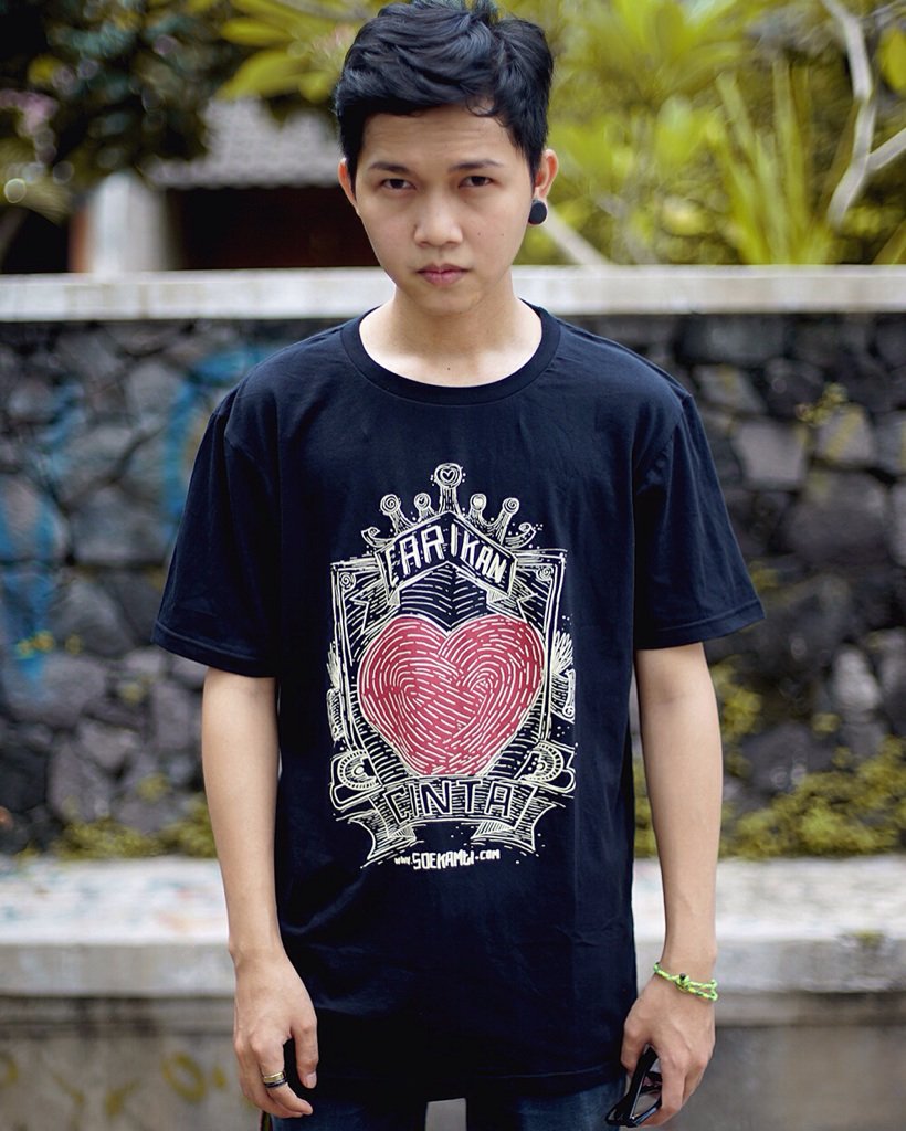 NEW ARRIVAL TEES ES CARIKAN CINTA 140K  AVAILABLE SIZE S  M  L  XL  XXL  .... tmi.me/1fdxaF