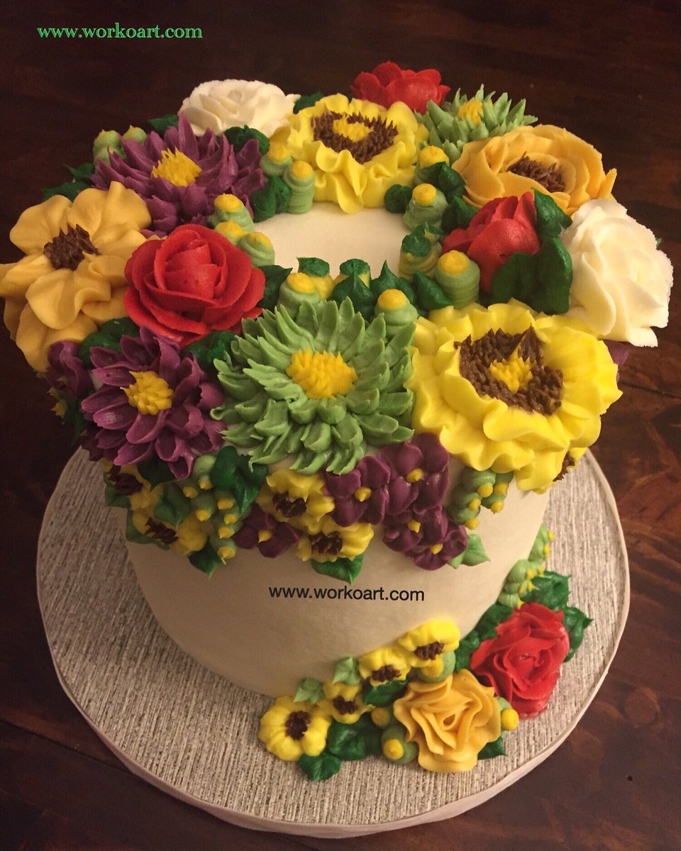 Work_o_Art's tweet image. My new #Springcake. Inbox for ordering info.