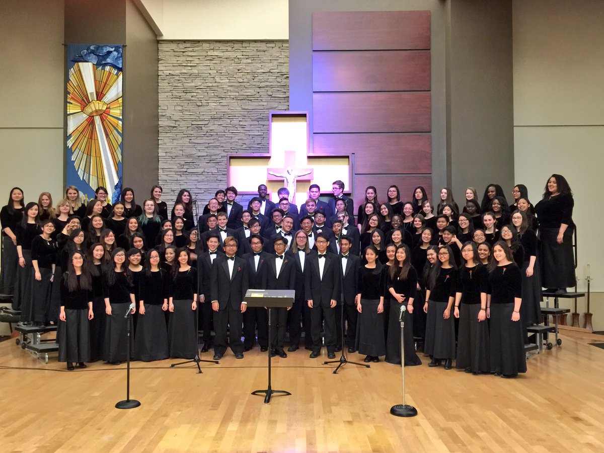 StMarysHS_ccsd's tweet photo. The St. Mary's Choir! Thank you especially to our Grade 12's who given their heart to the program for the last 3 yrs https://t.co/vQWKTqohE2
