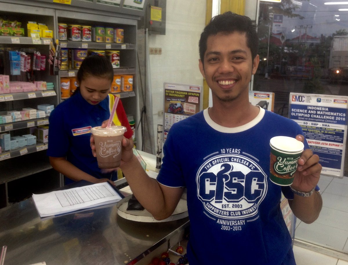 Indomaret_BDL's tweet photo. @syanialkautzar _panas atau dingin? YUMMY COFFE jadi sahabat yg manis https://t.co/uQRlBgXmMv