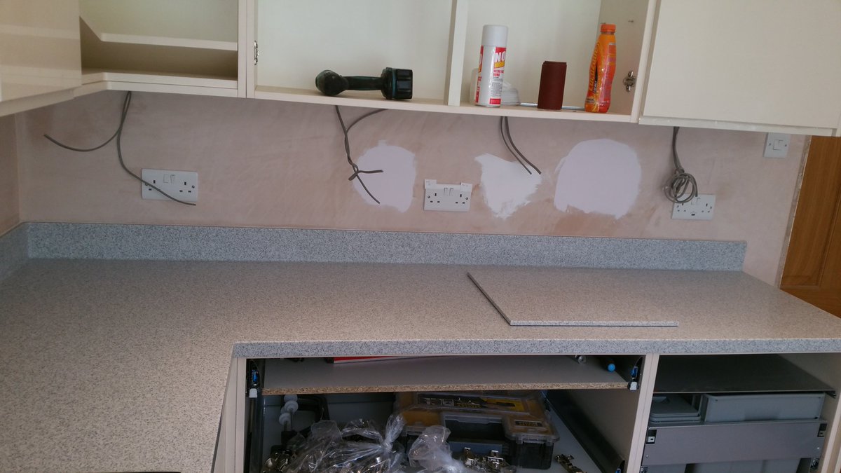 SheffieldSolid's tweet photo. First class Hi-Macs job installed in Sheffield. ..👌 #sheffieldsolidsurfaces #madeinsheffield https://t.co/GL05xr1FPu